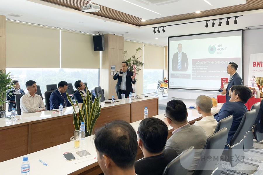 Anh Dương Tống chia sẻ về chủ đề cạnh tranh bằng công nghệ tương lai