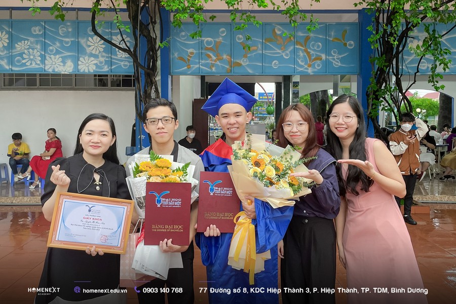 HAPPY GRADUATION – Bạn Nguyễn Lê Hoài Phúc - Ngành Quản trị kinh doanh