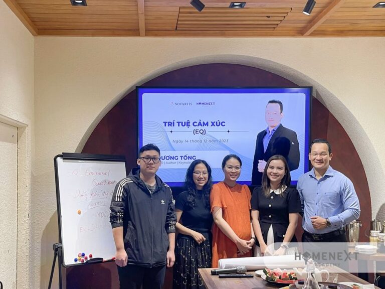 HomeNext Academy training về trí tuệ cảm xúc (EQ) tại Novartis Việt Nam