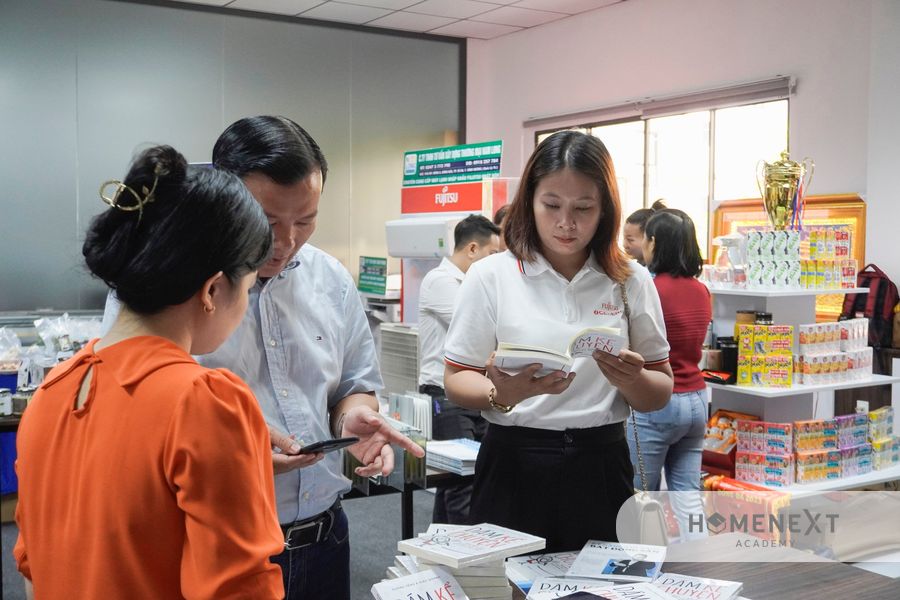 Giới thiệu sách “Dám Kể Chuyện”