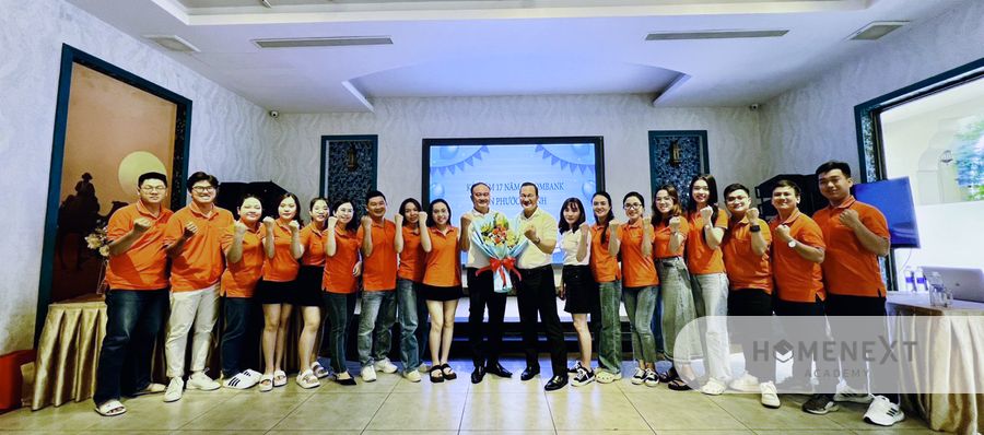 Khoá đào tạo “Bán hàng trong kỷ nguyên AI - ngành tài chính ngân hàng” tại Sacombank Tân Phước Khánh