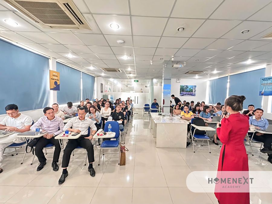 Khoá đào tạo “Storytelling trong kỷ nguyên AI” tại PNJ Đông Nam Bộ”