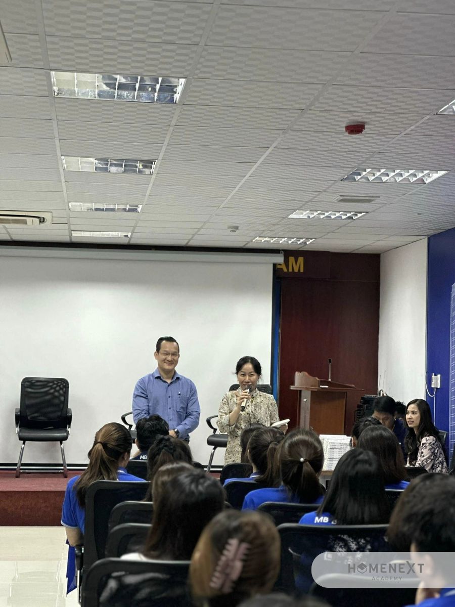 HomeNext Academy Tổ Chức Buổi Đào Tạo Storytelling Đầy Cảm Hứng Tại MBBank Bình Dương – Khám Phá Bí Quyết Bán Hàng Tài Chính Hiệu Quả