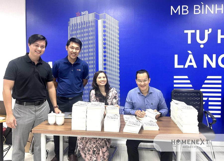 HomeNext Academy Tổ Chức Buổi Đào Tạo Storytelling Đầy Cảm Hứng Tại MBBank Bình Dương – Khám Phá Bí Quyết Bán Hàng Tài Chính Hiệu Quả